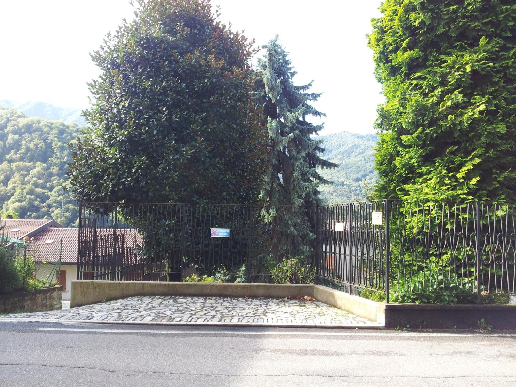 บีแอนด์บี เล แมกโนเลีย Bed & Breakfast Faggeto Lario ห้อง รูปภาพ