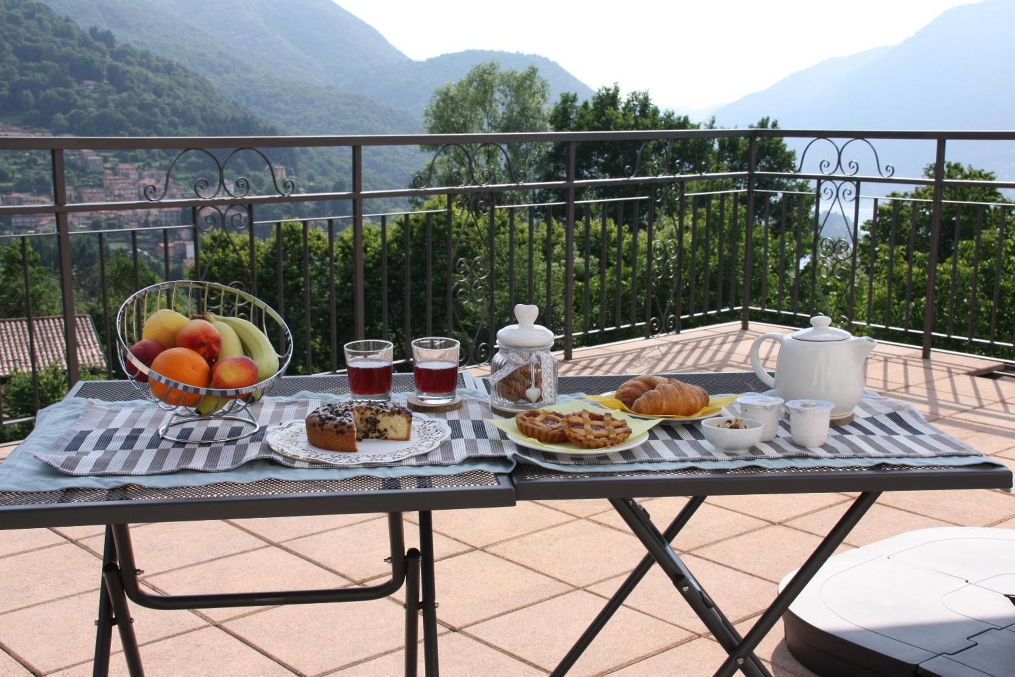 บีแอนด์บี เล แมกโนเลีย Bed & Breakfast Faggeto Lario ภายนอก รูปภาพ